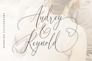 Audrey Reynold: A Romantic Script Handwritten Typeface for Editorial Design